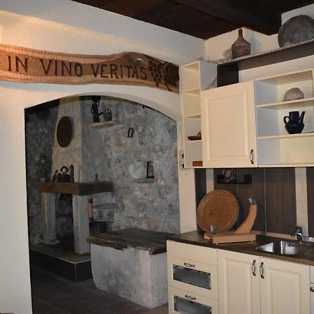 Villa Viola Čara